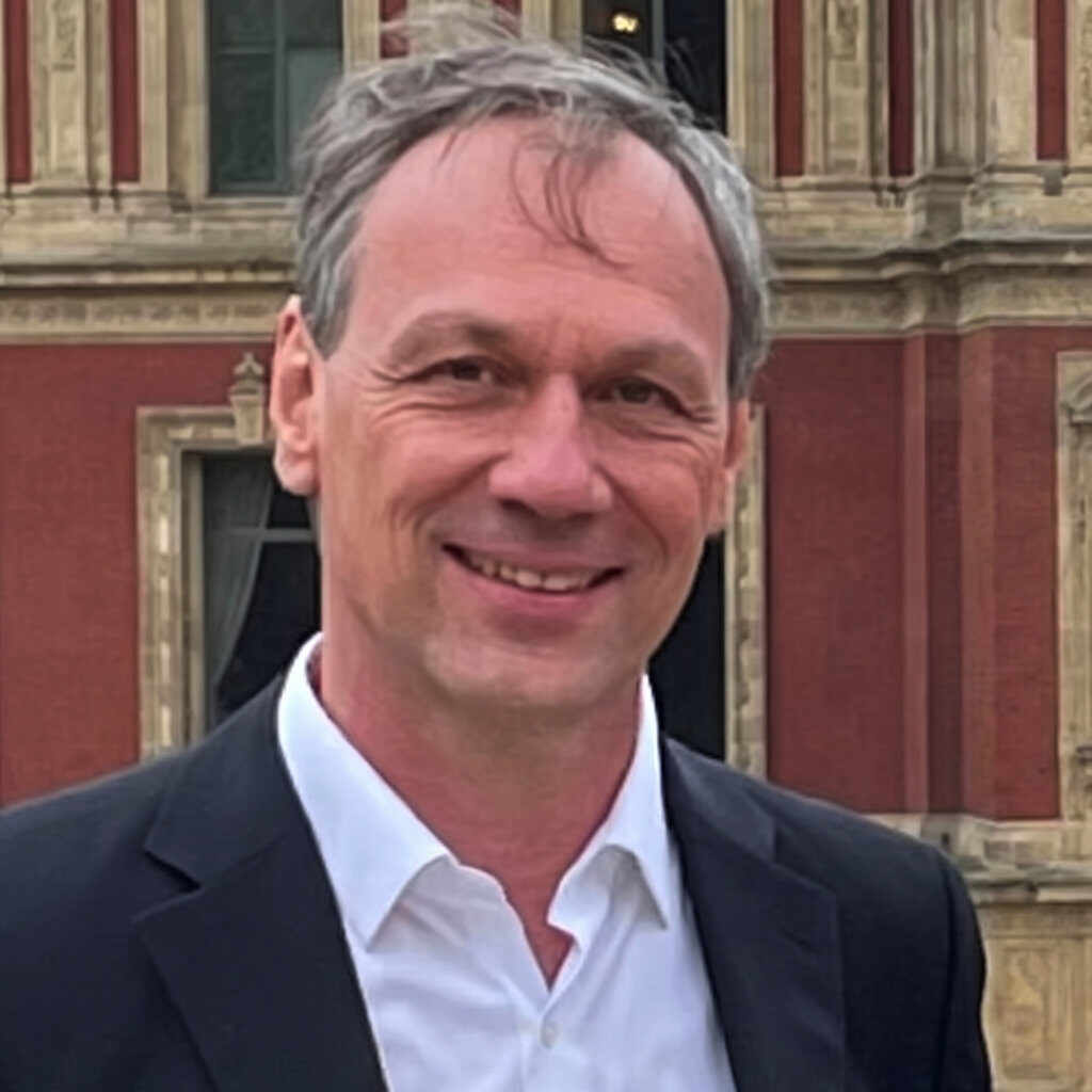 Harald Gossner, Senior Principal Engineer and IEEE Fellow at Intel speaking at FIRST by FMD