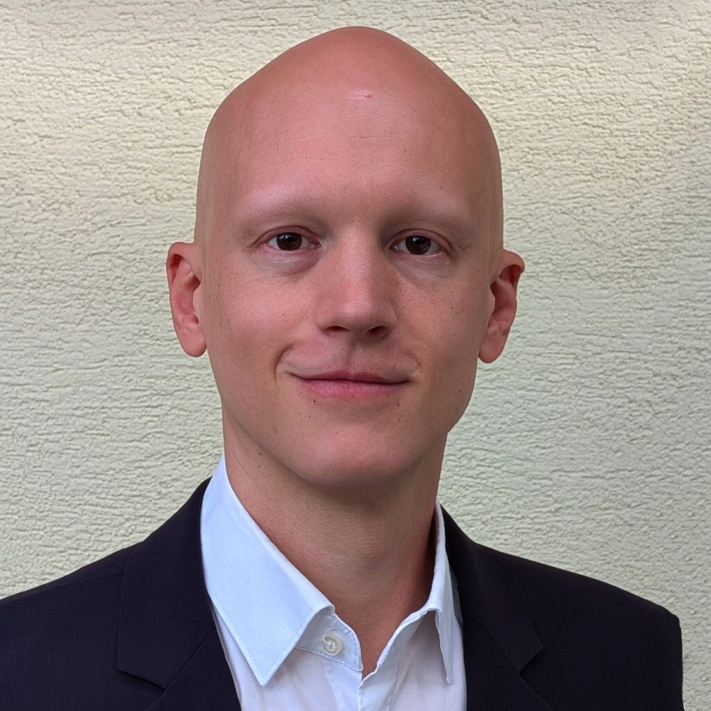 Christian Kiefer, Bosch, speaking at FIRST by FMD