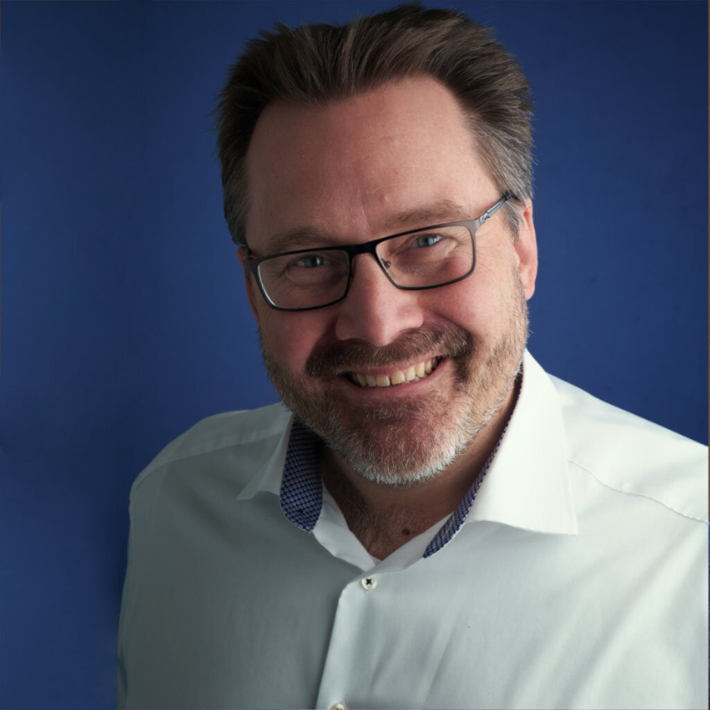 Fabian Kohler, BMFTR, speaking at FIRST by FMD